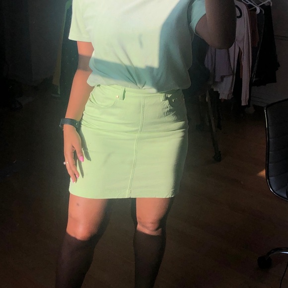 CLOSING SALE ESCADA SPORT SKIRT - Picture 1 of 8